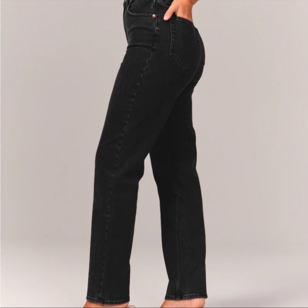 Black 90’s curve love Abercrombie